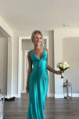 Charming Mermaid V Neck Green Long Prom Dress with Open Back