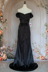 Beauty Mermaid Off the Shoulder Black Long Prom Dress with Split Front