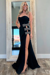 Black Mermaid Gown with Sweetheart Neckline and Dramatic Slit Prom Dress