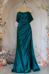 Charming Mermaid Strapless Green Long Prom Dress with Split Front