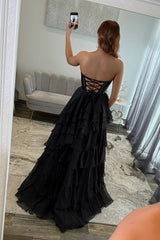 Chic Black Sweetheart Lace Up Corset Prom Gown With Ruffle Skirt