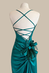 Chic Emerald Green Evening Gown with Crisscross Lace-Up Detail and Ruched Waist