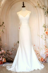 Chic Spaghetti Straps Mermaid Chapel Train Satin Wedding Dress with Bowknot