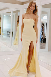 Dazzling Yellow Mermaid Strapless Dress with Flowing Slit Prom Dress