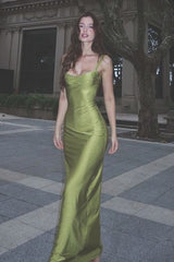 Elegant Mermaid Spaghetti Straps Mint Green Long Prom Dress with Ruched