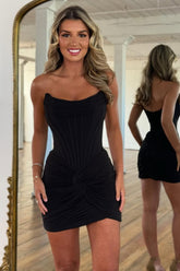 Elegant Strapless Black Ruched Bodycon Mini Homecoming Dress