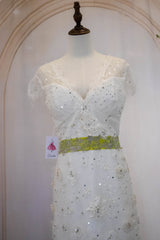 Luxurious Glitter Mermaid Keyhole Back Wedding Dress with Sequin and Belt