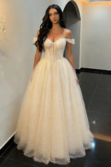 Luxury Off Shoulder Light Yellow Prom Gown with Glitter Pearls Tulle Skirt