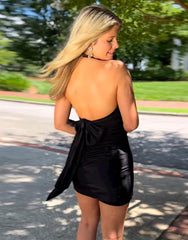 Sexy Blue Halter Neck Satin Homecoming Dress with Open Back and Bodycon Fit