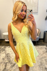 Yellow Sparkly A-Line V-Neck Beaded Mini Homecoming Dress