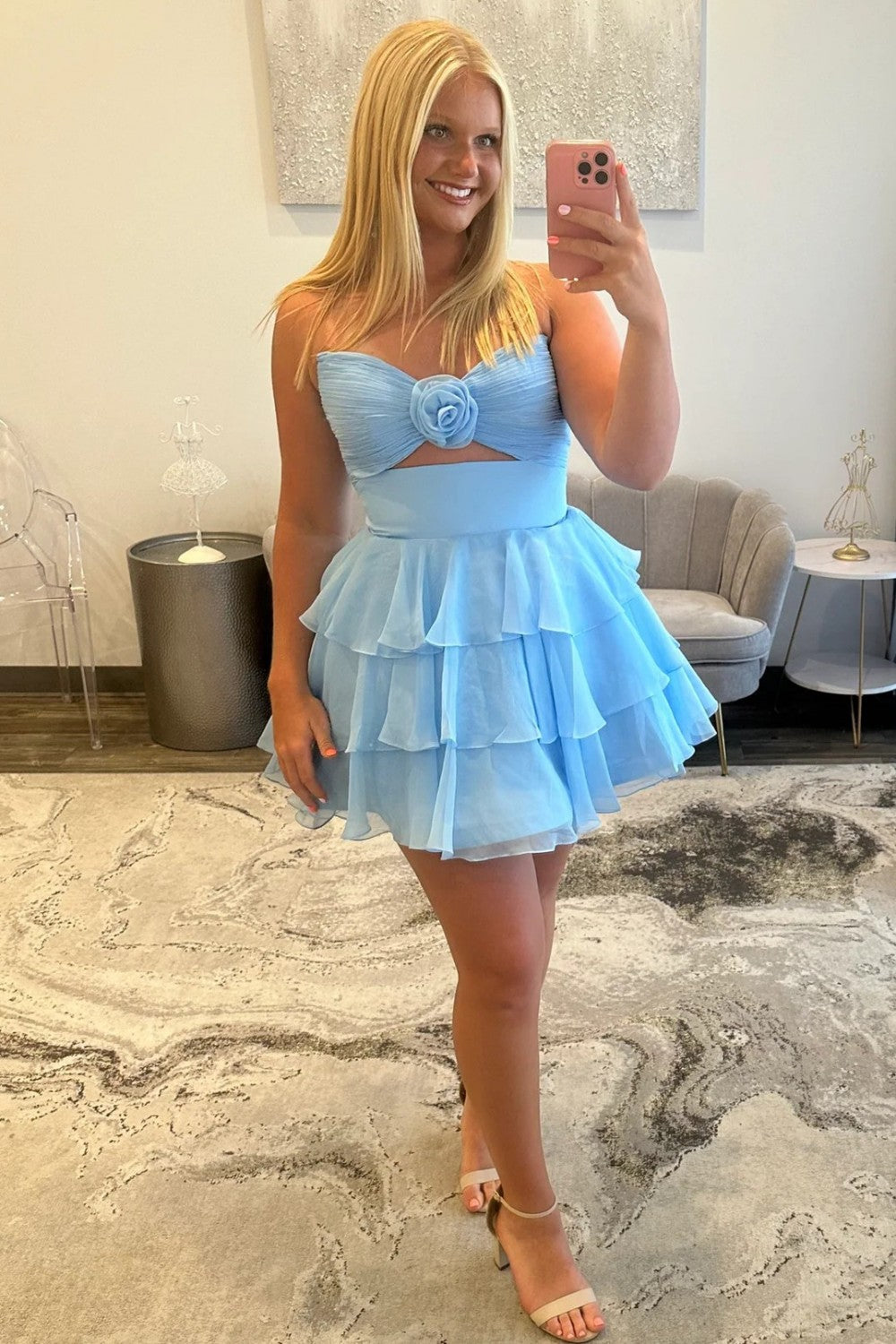 Adorable A-Line Strapless Short Layered Chiffon Homecoming Dress with 3D Flower
