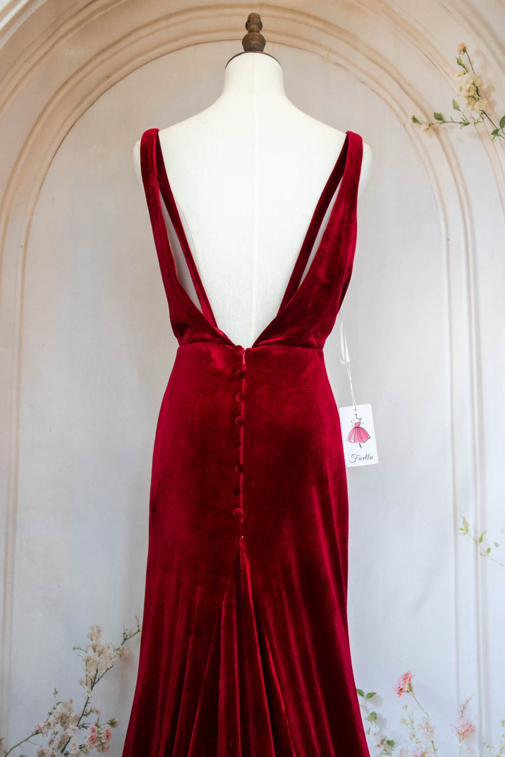 Charming Mermaid V Neck Burgundy Velvet Long Party Dress with Open Back
