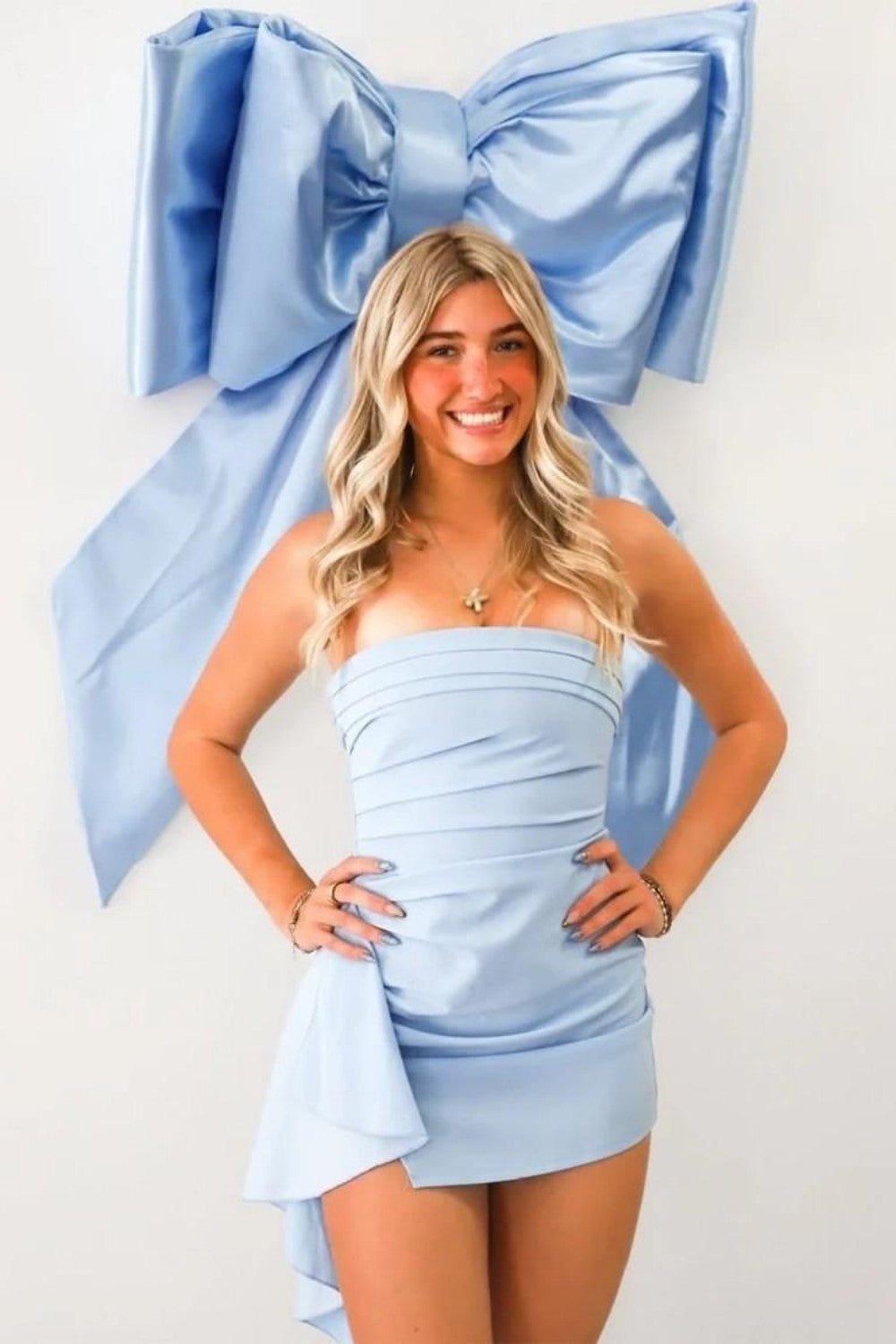 Chic Strapless Ruched Asymmetrical Hem Short Homecoming Dress