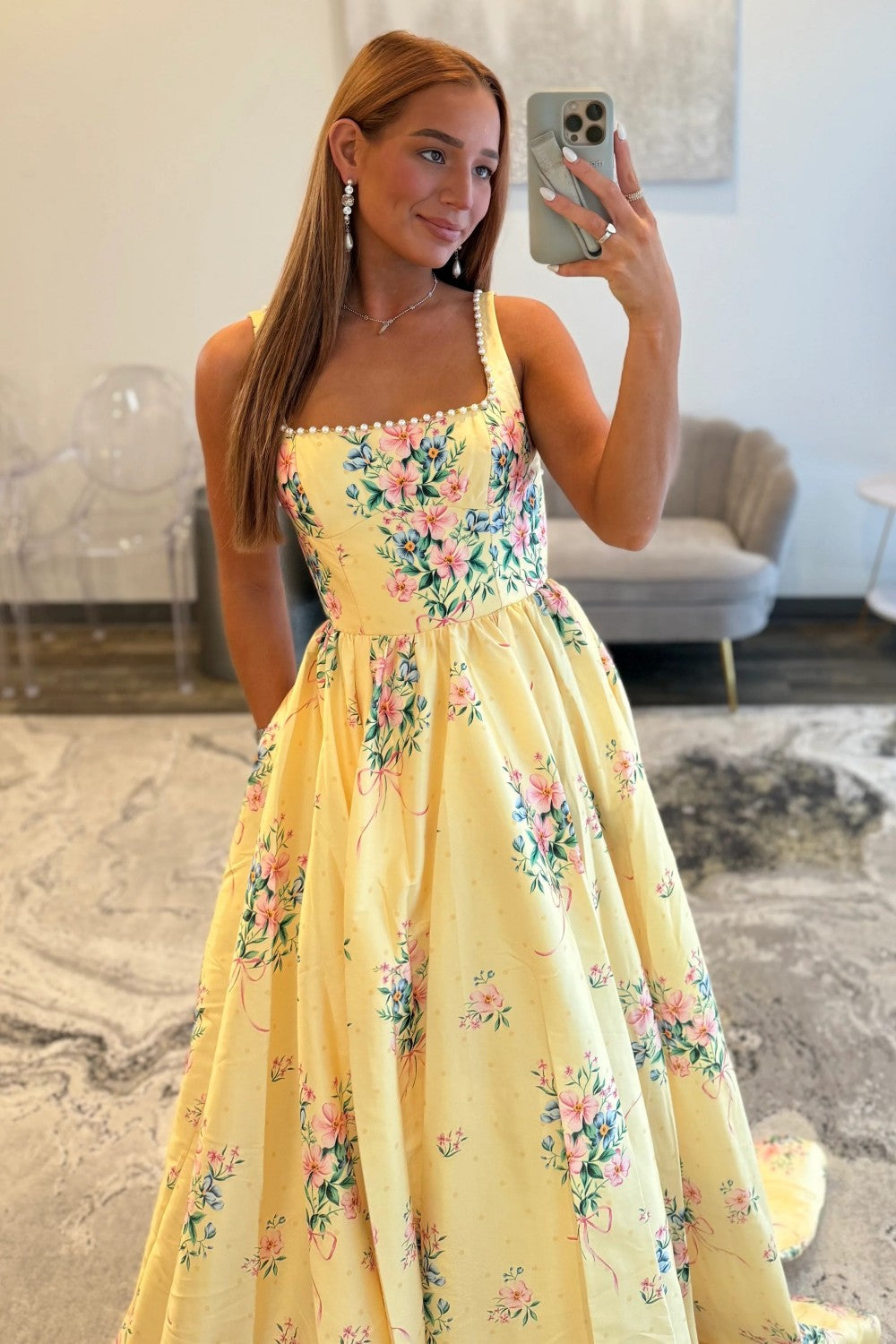 Furlla Women Chic Yellow Floral Square Pearls Trim Neck Prom Dress With Open Back – Furlla Official