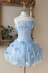 Dreamy Light Blue Strapless Homecoming Dress with 3D Floral Appliques and Bubble Skirt