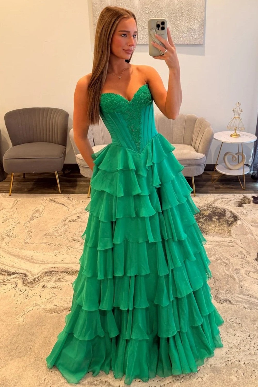Furlla Women Emerald Green Sweetheart Corset Prom Dress with Tiered