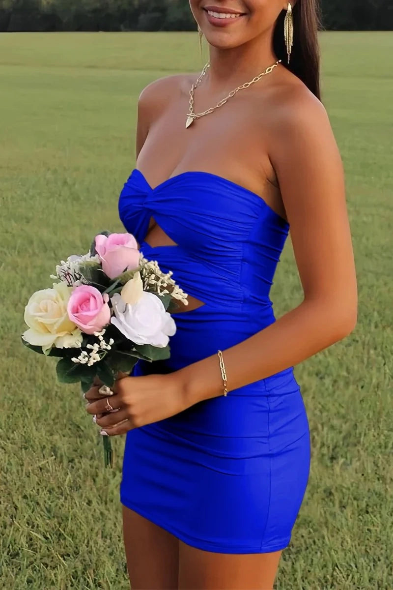 Elegant Strapless Yellow Ruched Bodycon Homecoming Dress with Cutout Detail