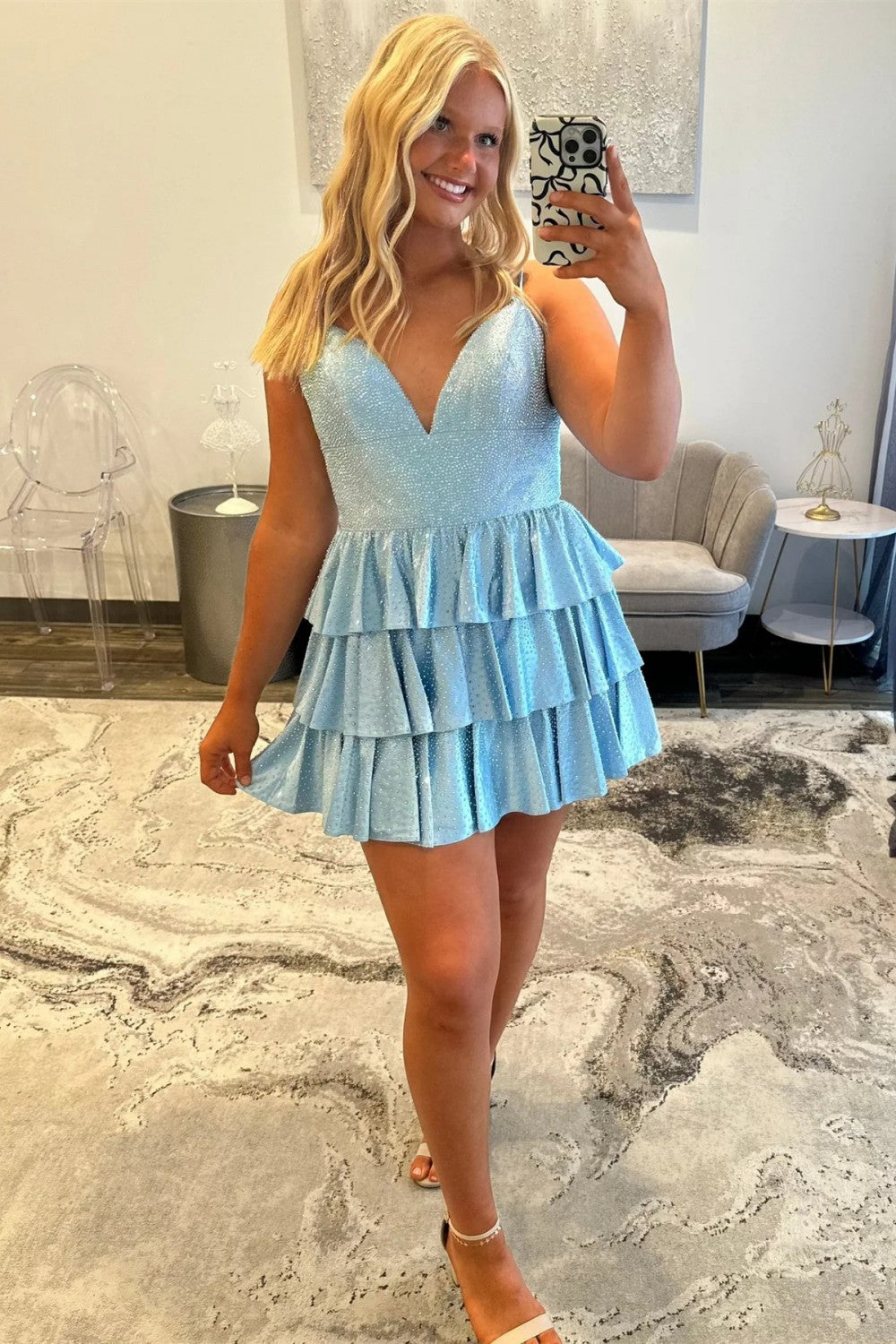 Glamorous A-Line Spaghetti Straps Short Tiered Sparkly Homecoming Dress