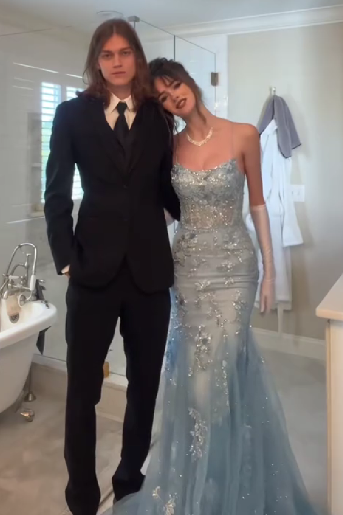 Gorgeous Mermaid Spaghetti Straps Grey Blue Long Prom Dress with Appliques