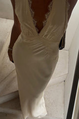 Hot Mermaid Deep V Neck Ivory Long Party Dress with Lace
