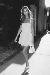 Minimalist Light Yellow A-Line Square Neck Mini Homecoming Dress