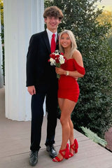 Modern Sheath Off the Shoulder Red Short Homecoming Dress with Ruched
