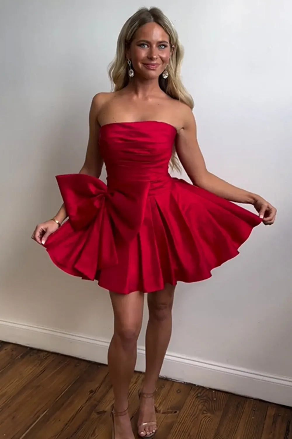 Cute A-Line Strapless Short Satin Dress with Bow Homecoming Dress