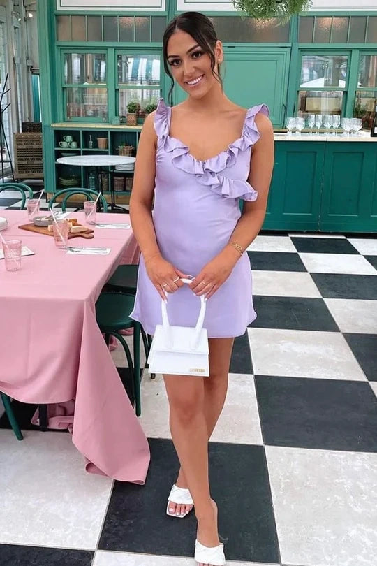 Chic Sheath V Neck Yellow Short Homecoming Dress with Ruffles