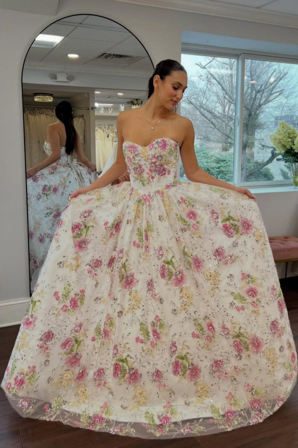 Romantic Floral Strapless Ball Gown Prom Dress with Embroidered Tulle and Full Skirt