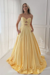 Sparkly A Line Sweetheart Yellow Long Prom Dress with Beading Keyhole