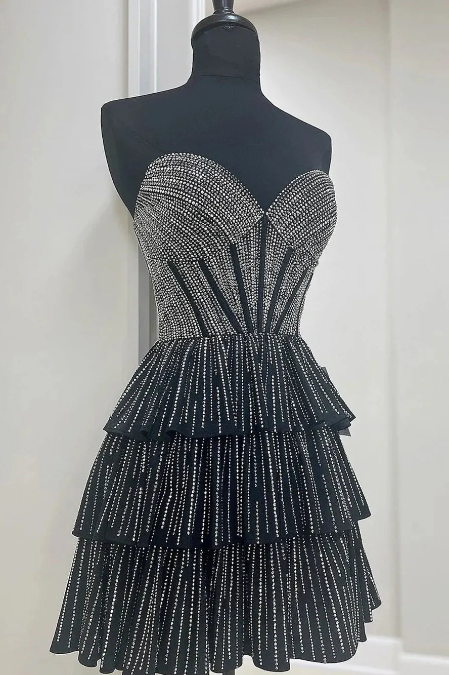 Gorgeous A-Line Silhouette with Sweetheart Neckline and Tiered Beaded Skirt Homecoming Dress