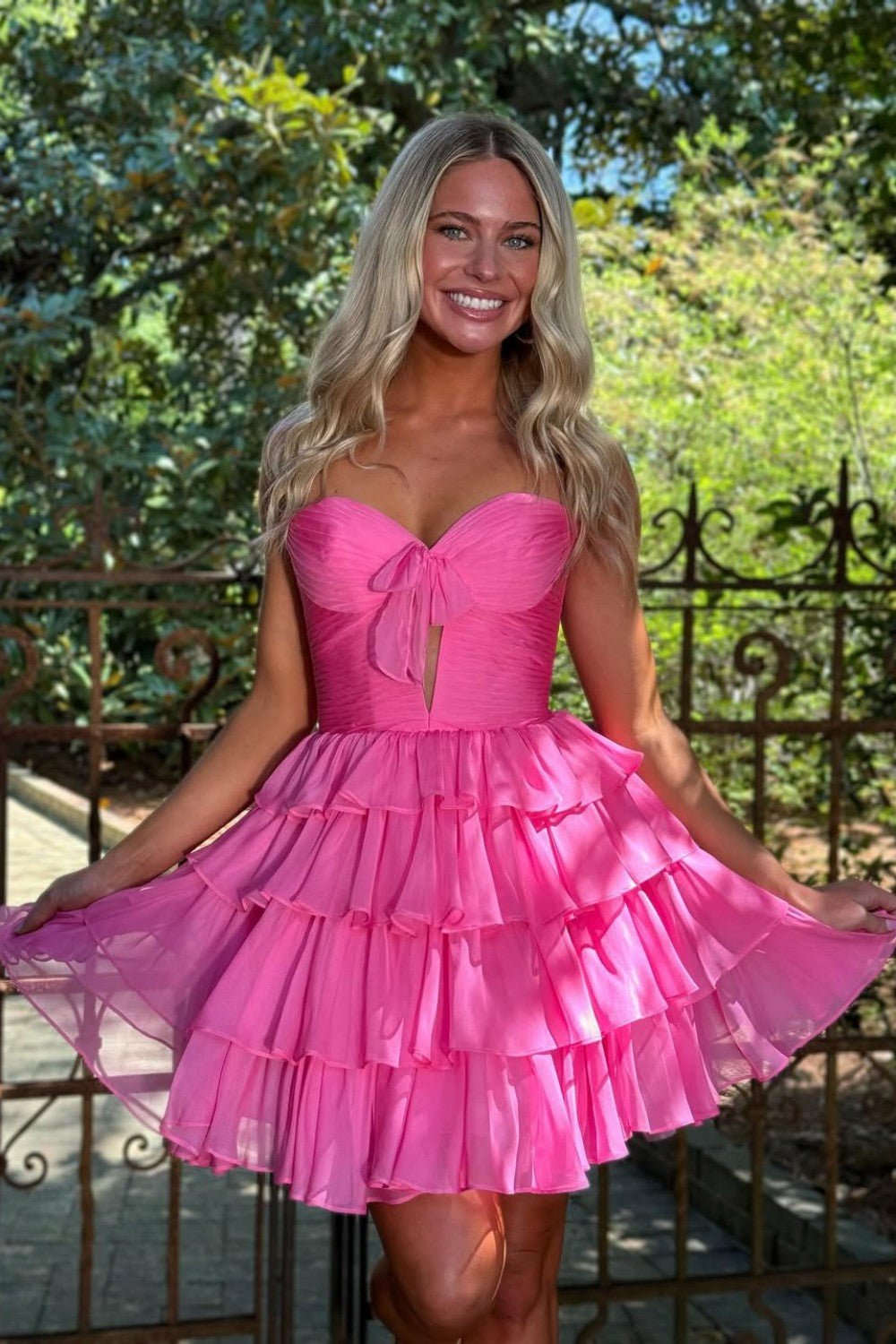 Chic Strapless Ruffle Tiered Chiffon Homecoming Dress with Front Bow