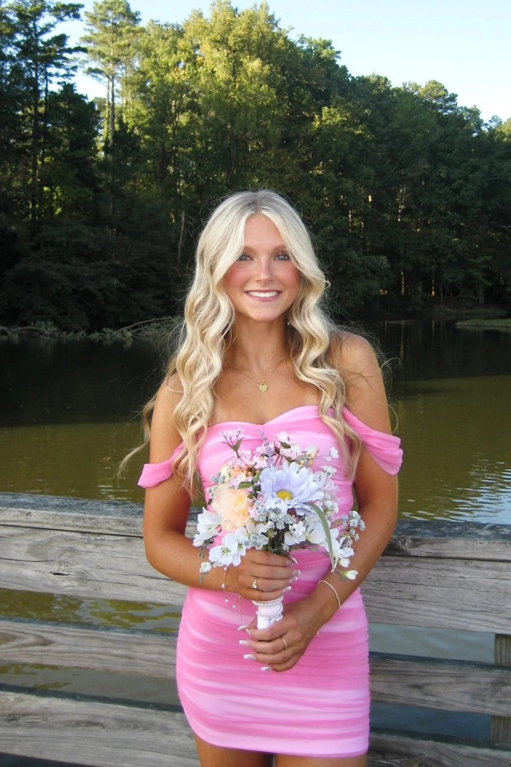 off the shoulder bodycon homecoming dress Red